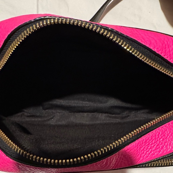Coach Hot Pink and Black Leather Women's Crossbody Bag - Picture 2 of 9